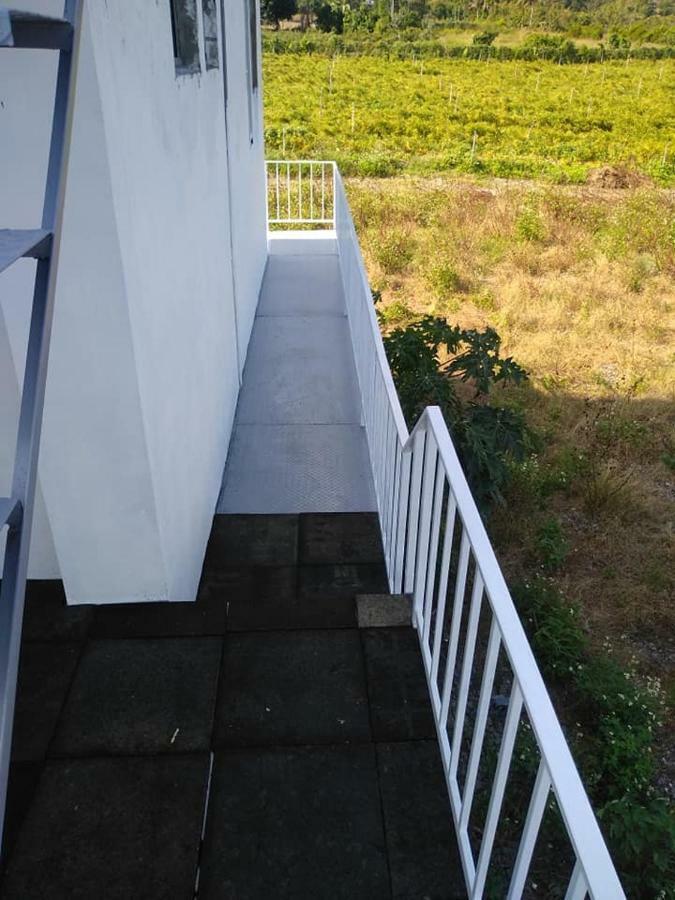 Back To Real Hostel Taitung Bagian luar foto